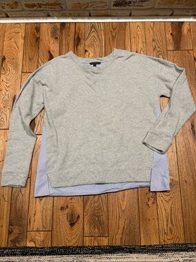 Banana Republic Heather Gray Crewneck Sweatshirt with Blue Shirt-Tail Hem